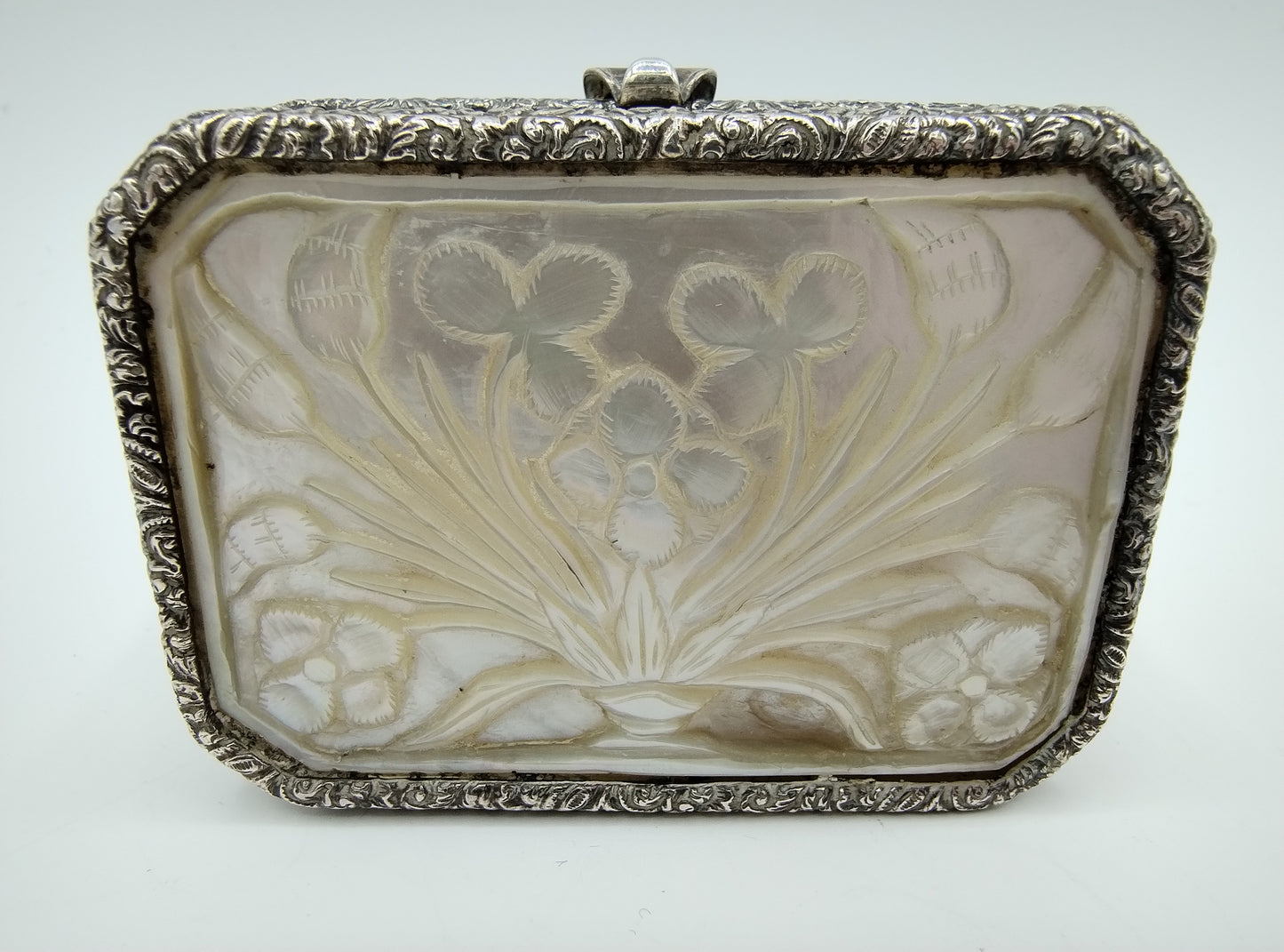 Silver mother-of-pearl box, O. Joling / Midwolda, 19th century