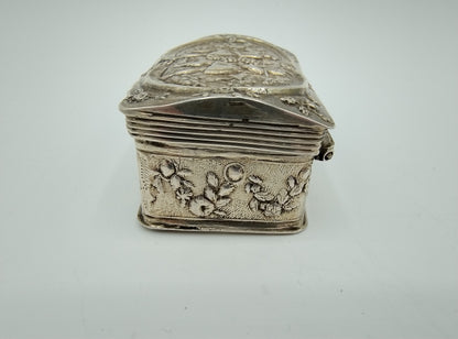 Silver snuff box, J. Kooiman / Schoonhoven, 19th century