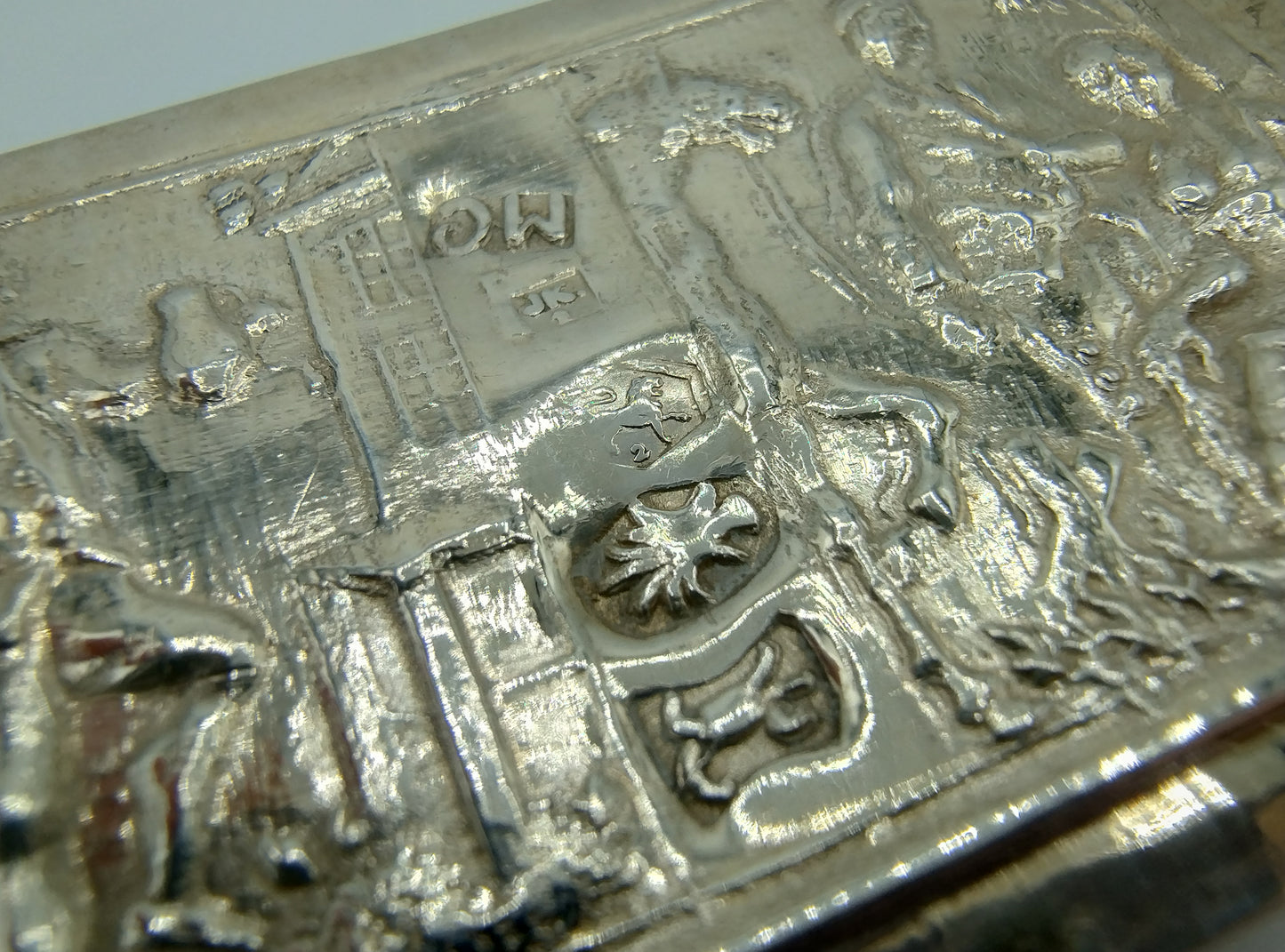 Silver snuff box, J. Kooiman / Schoonhoven, 19th century