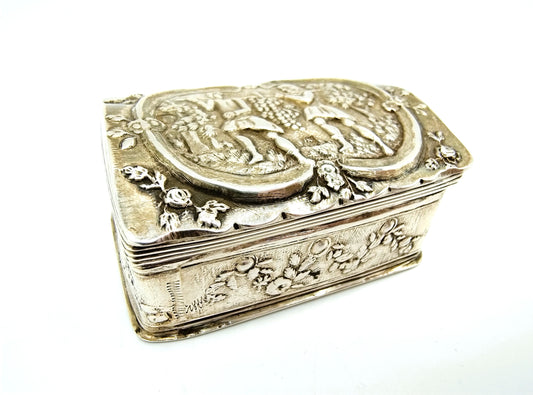 Silver snuff box, J. Kooiman / Schoonhoven, 19th century