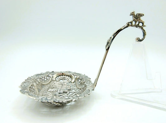 Silver sugar spoon, J. Feddema / Leeuwarden, 18th century