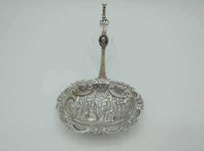 Silver sugar spoon, J. Feddema / Leeuwarden, 18th century