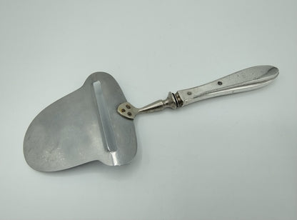 Cheese slicer with silver handle, Fa. Gerritsen &amp; van Kempen NV / Zeist, 20th century