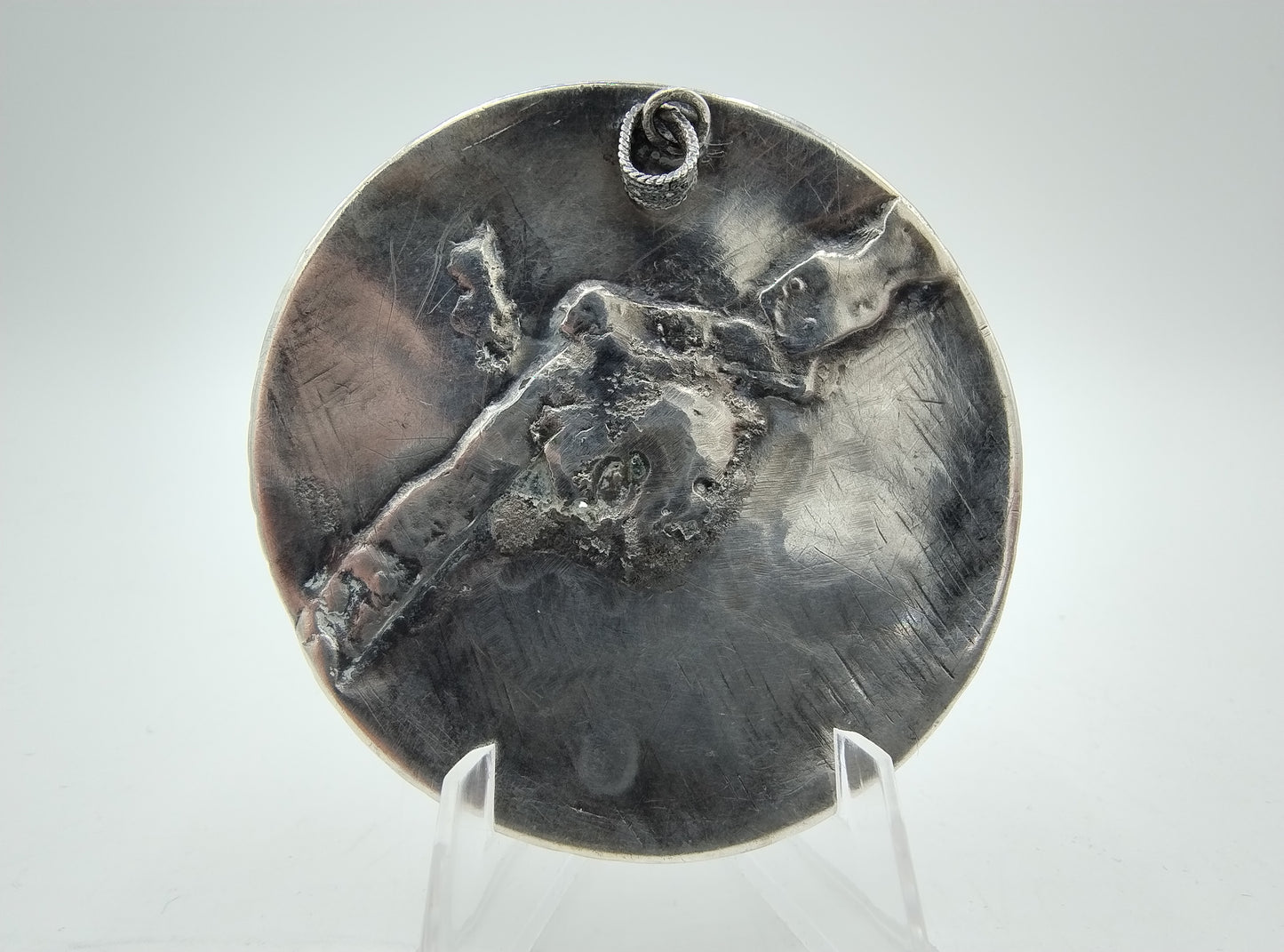 Silver trouser button pendant, Zeeland, 19th century