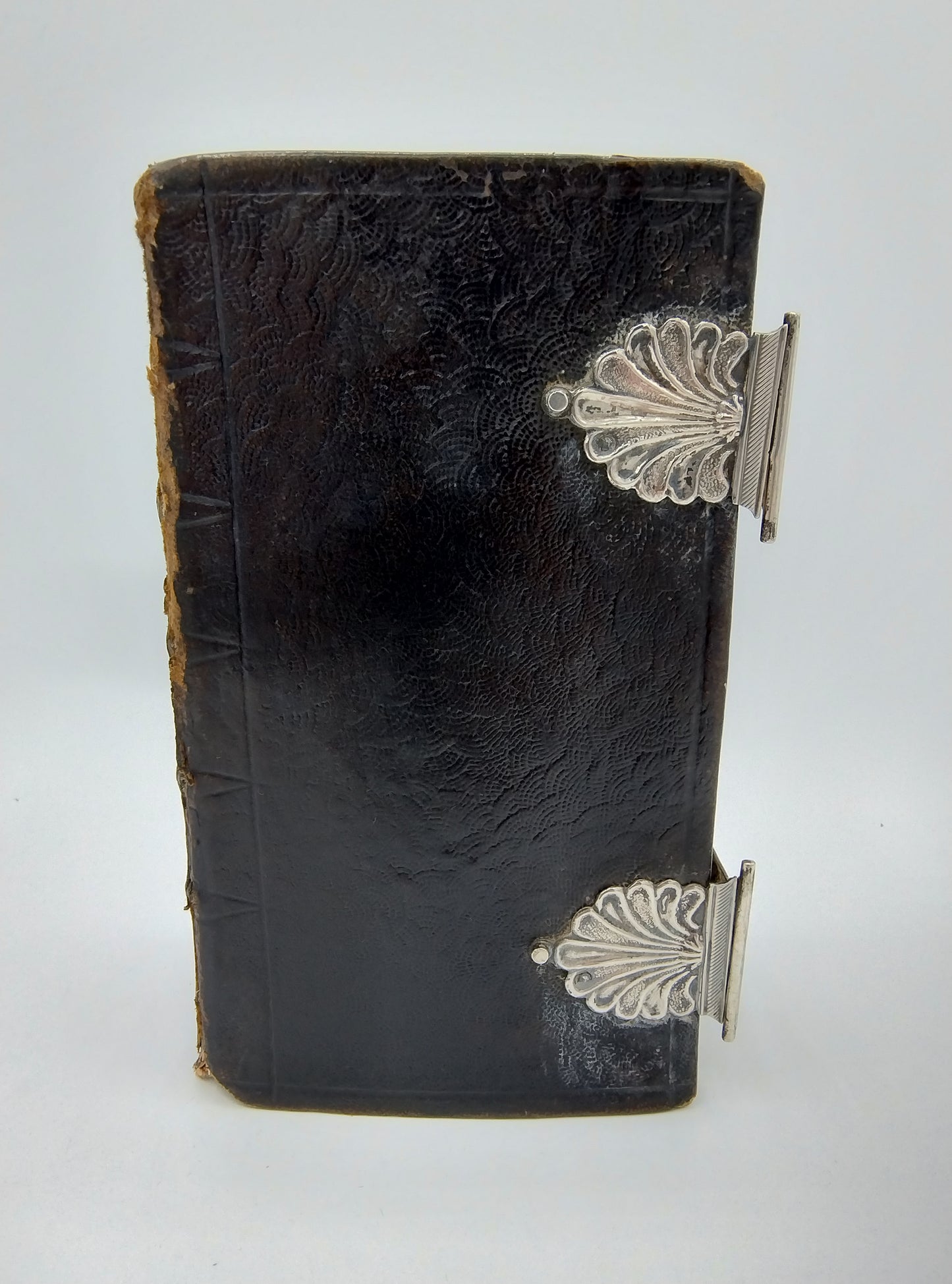 Bible with silver locks, P. Lobensteijn / Schoonhoven, 19th century