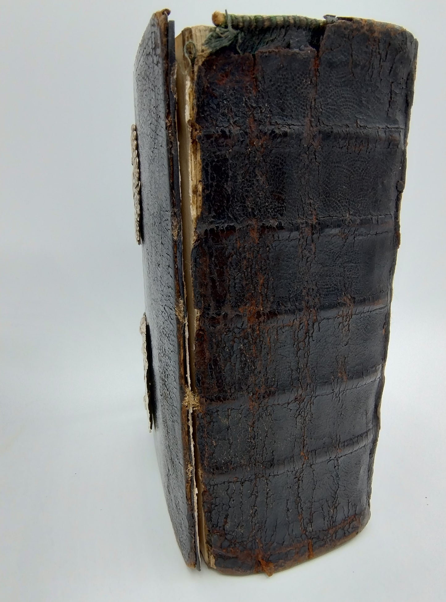 Bible with silver locks, J. Jonker / Meppel, 19th century