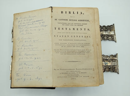 Bibel mit silbernen Schlössern, J. Jonker / Meppel, 19. Jahrhundert