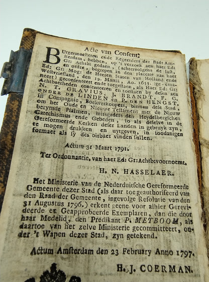 Bibel mit silbernen Schlössern, 18. Jahrhundert