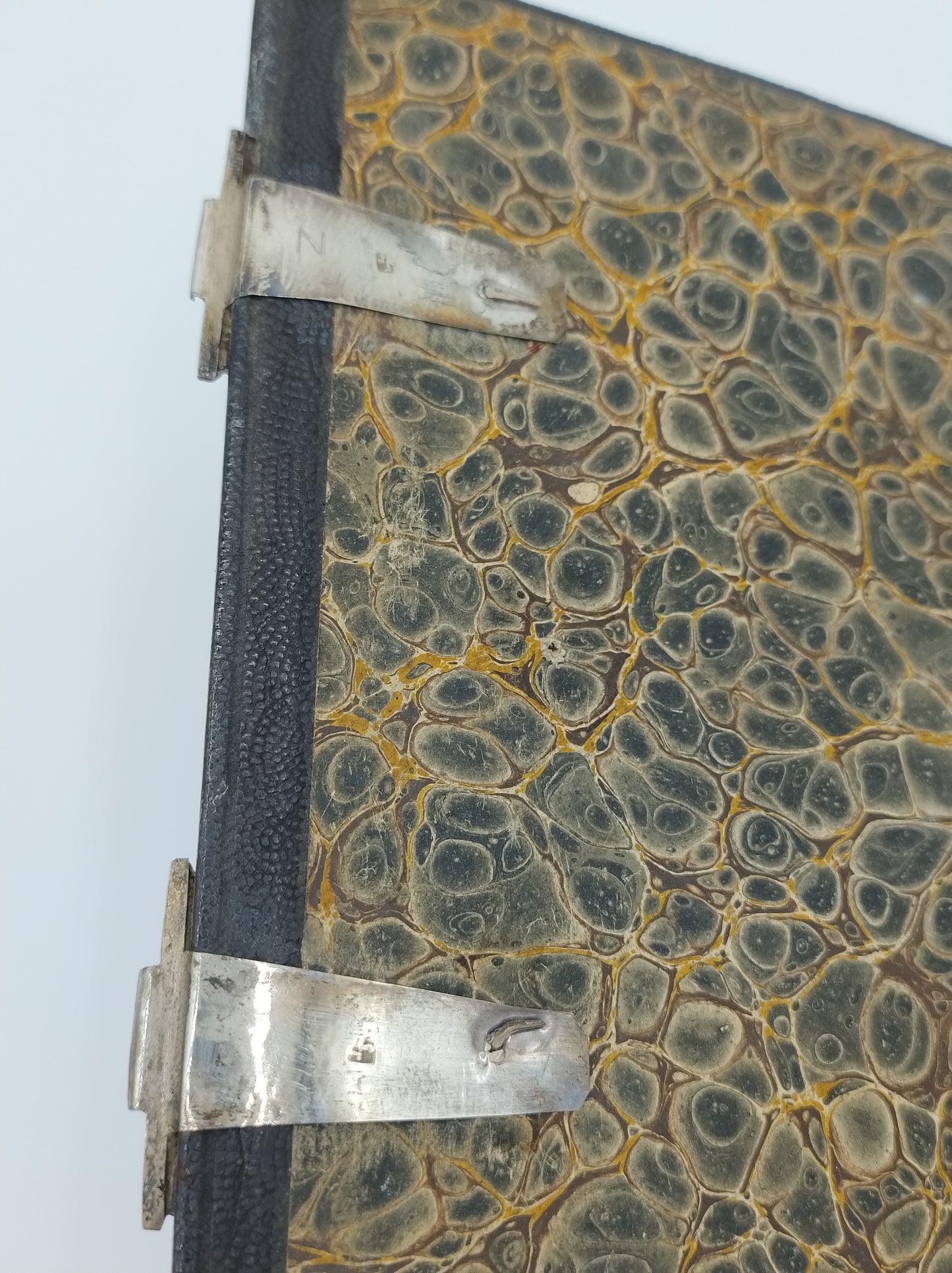 Bible with silver locks, J. Kooiman / Schoonhoven, 19th century