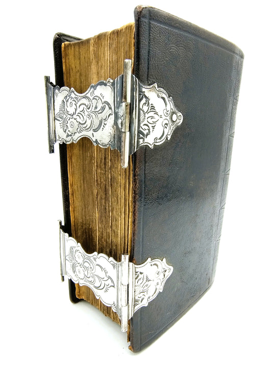 Bibel mit Silberverschlüssen, AJ Nobel / Schoonhoven, 19. Jahrhundert