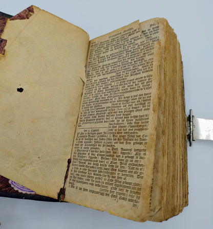 Bible with silver lock, A. Nobel / Schoonhoven, 19th century