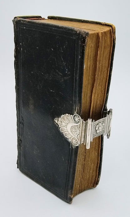 Bible with silver lock, HH van de Dool / Schoonhoven, 19th century