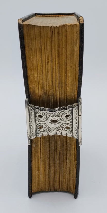 Bible with silver lock, JC van de Ree / Schoonhoven, 20th century