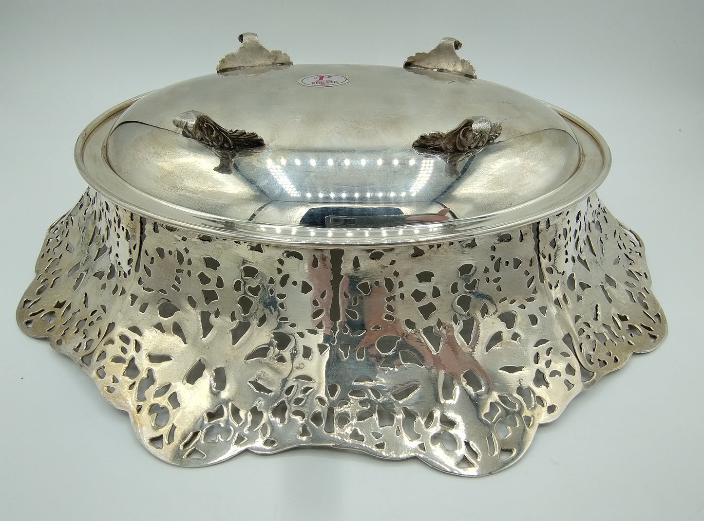 Silver bread basket, Fa. Danilo Nannelli / Florence, 20th century