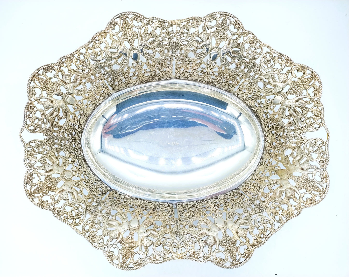 Silver bread basket, Fa. Danilo Nannelli / Florence, 20th century