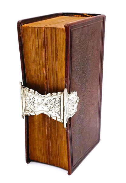 Bible with silver lock, AJ Nobel / Schoonhoven, 19th century