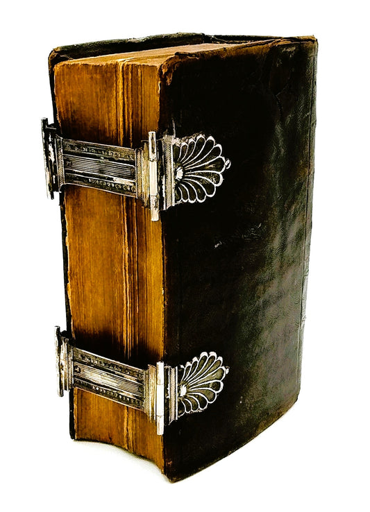 Bible with silver clasps, G. van Ewijck / Schoonhoven, 19th century