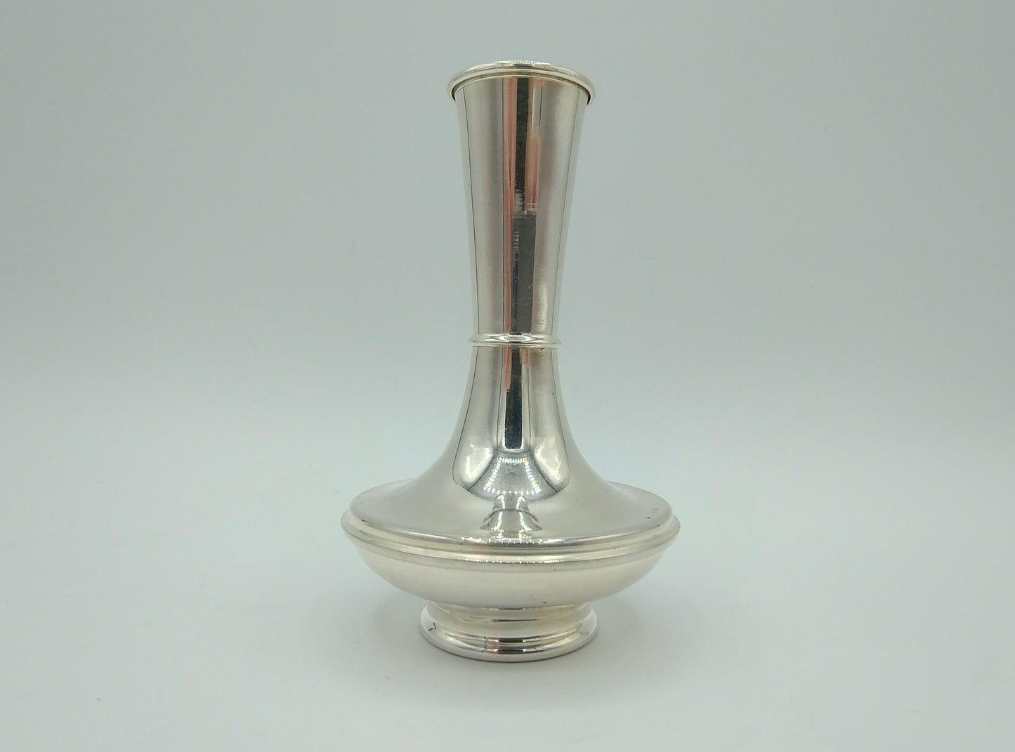 Silver vase, Fa. DE RE &amp; CSdF / Firenza, 20th century