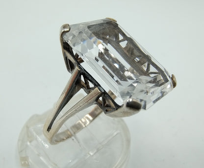 Silver ring with crystal, 925