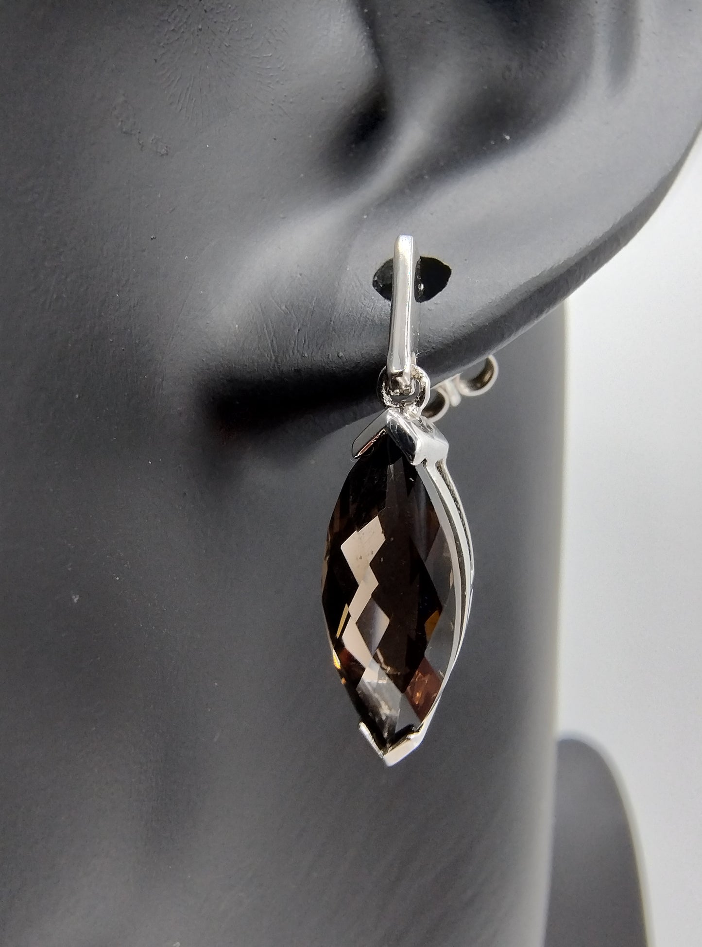 Silver earrings with smoky quartz