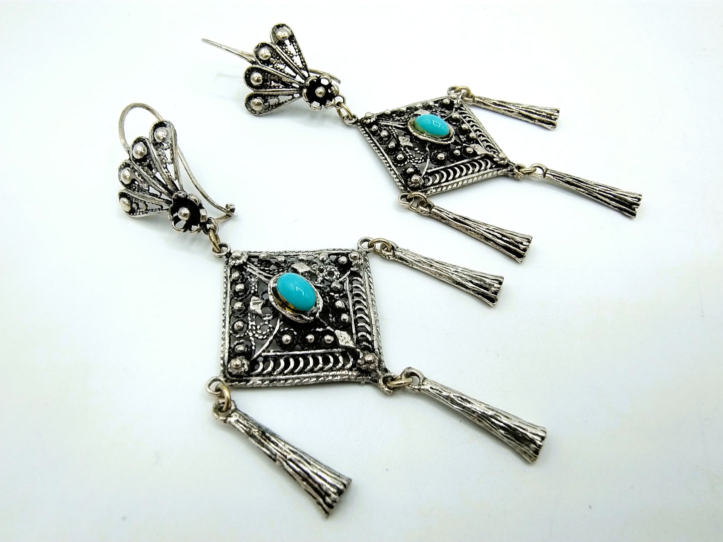 Silver earrings with turquoise, 835