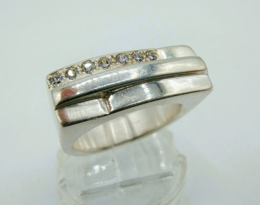 Silver ring with zirconia, 925, 18 mm