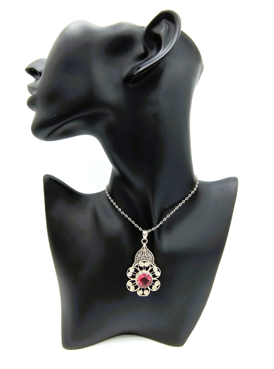 Silver necklace with filigree pendant with pink stone, 835