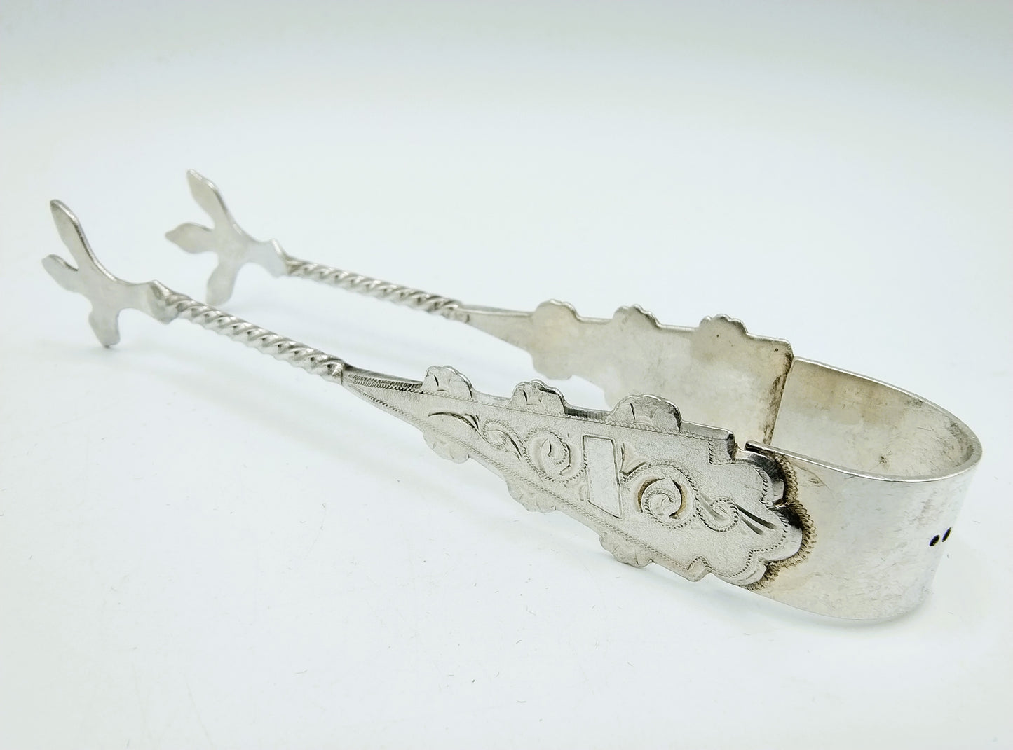 Silver sugar cube tongs, van der Meulen / Joure, 20th century