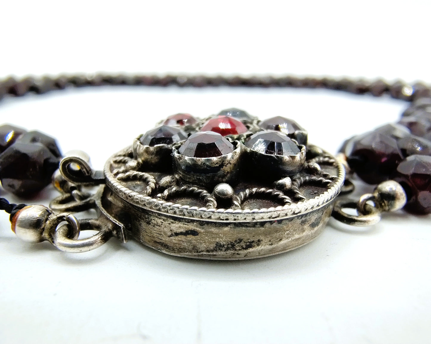 Garnet necklace with silver clasp, 19th century