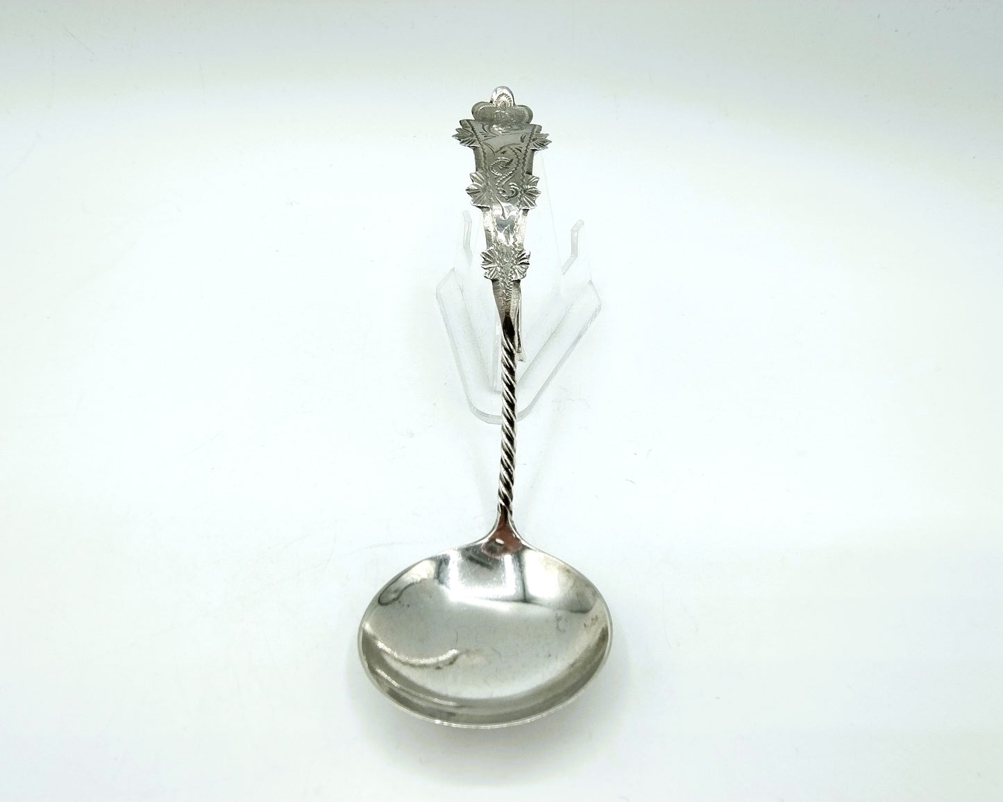 Silver cream spoon, P. van Oostrom / Schoonhoven, 20th century (2)