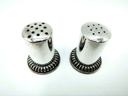 Silver salt and pepper shakers, K. Gottlieb, Schwäbisch Gmünd, 20th century