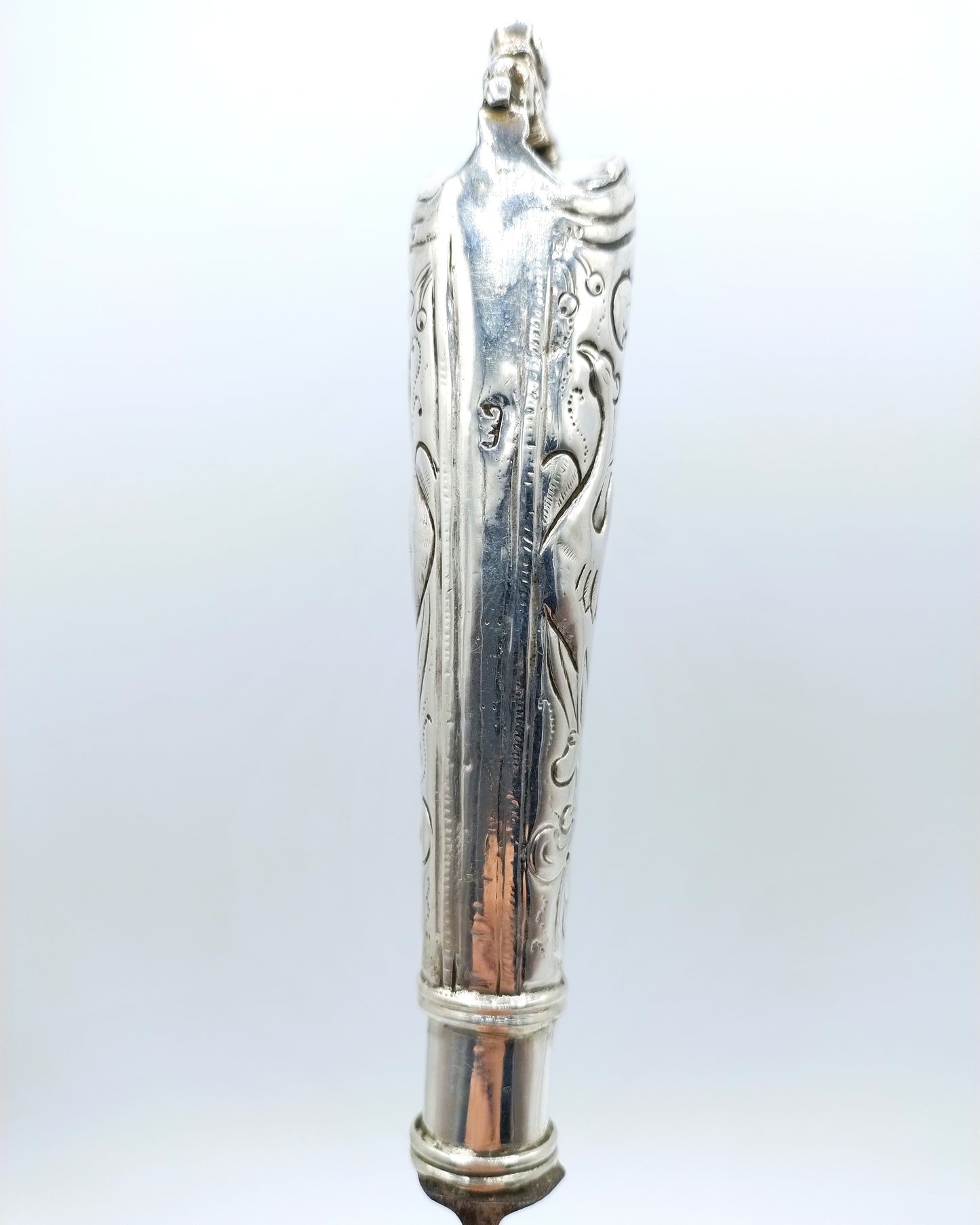 Knife with silver handle, J. van Leek / Leeuwarden, 18th century.