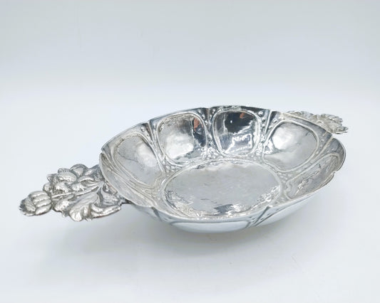 Silver brandy bowl, Utrecht, 1752