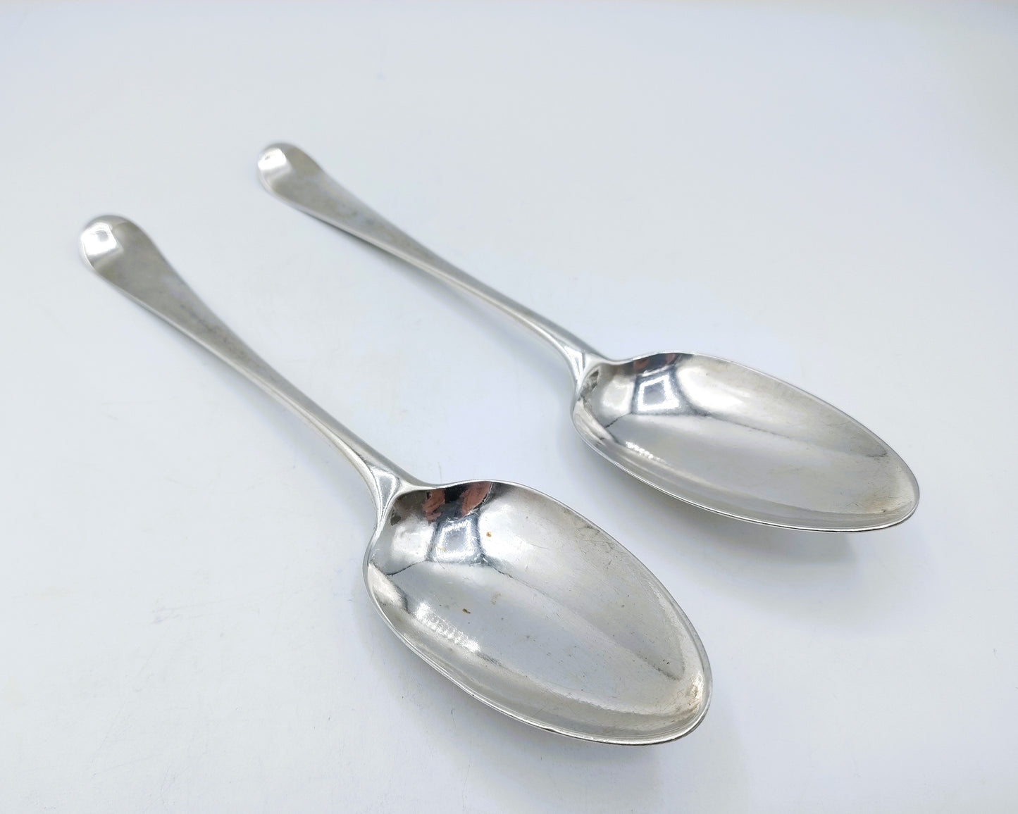 2 Silver spoons, G. Smith V, London, 1830