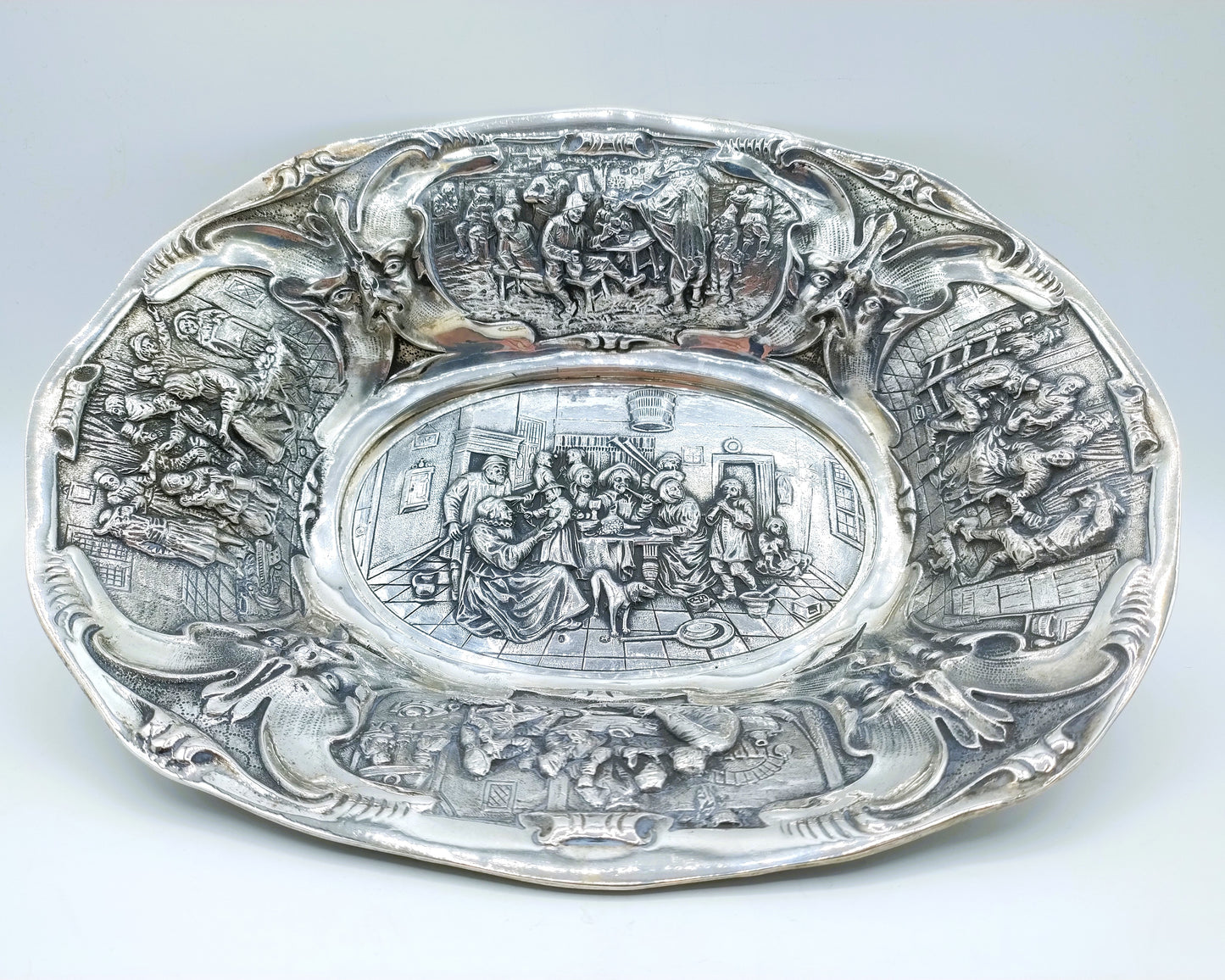 Silver cookie dish, Fa. Dahlia, Amsterdam, 20th century