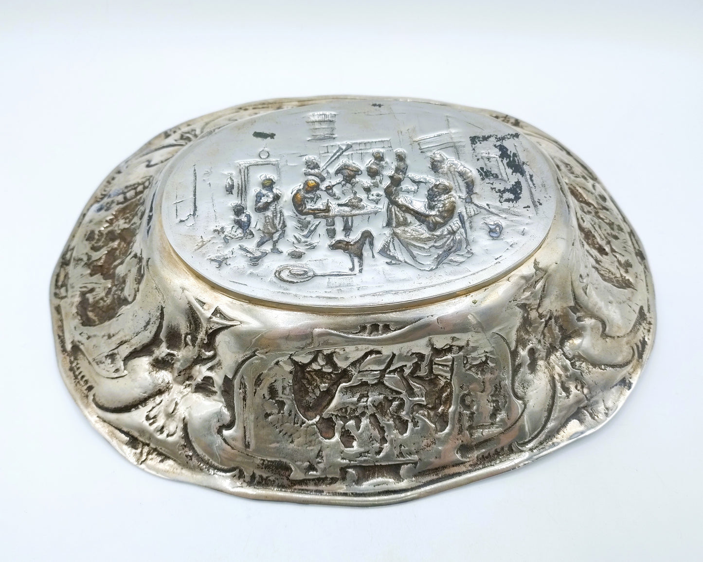 Silver cookie dish, Fa. Dahlia, Amsterdam, 20th century