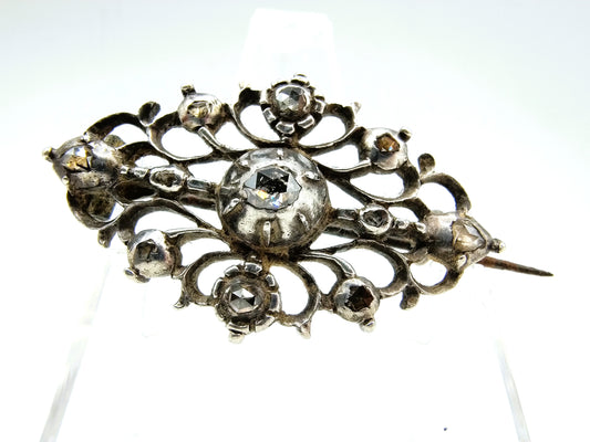 Antique silver brooch with 11 rose diamonds