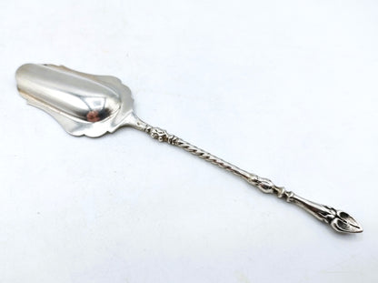 Silver sugar spoon, JJG Haasen, Cuyk, 20th century