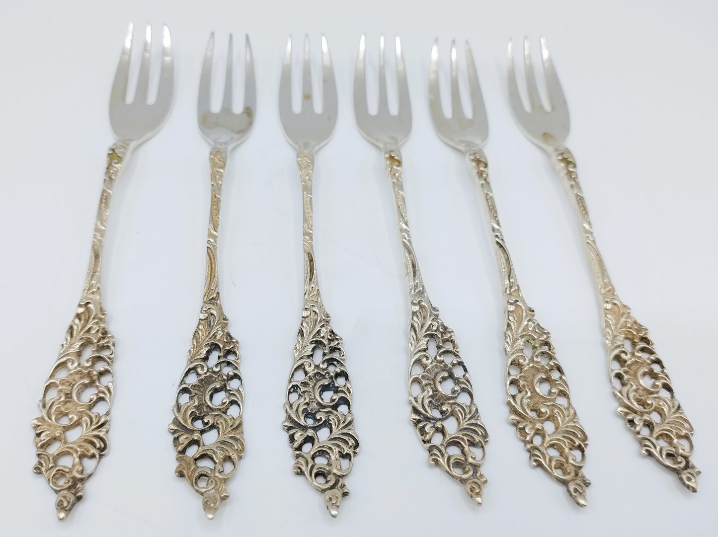 6 Silver pastry forks, Schoorl Zilver NV, Amsterdam, 20th century