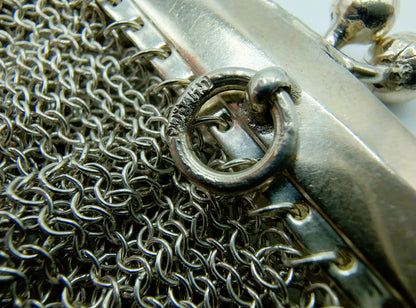 Silver purse with chain mail, 800