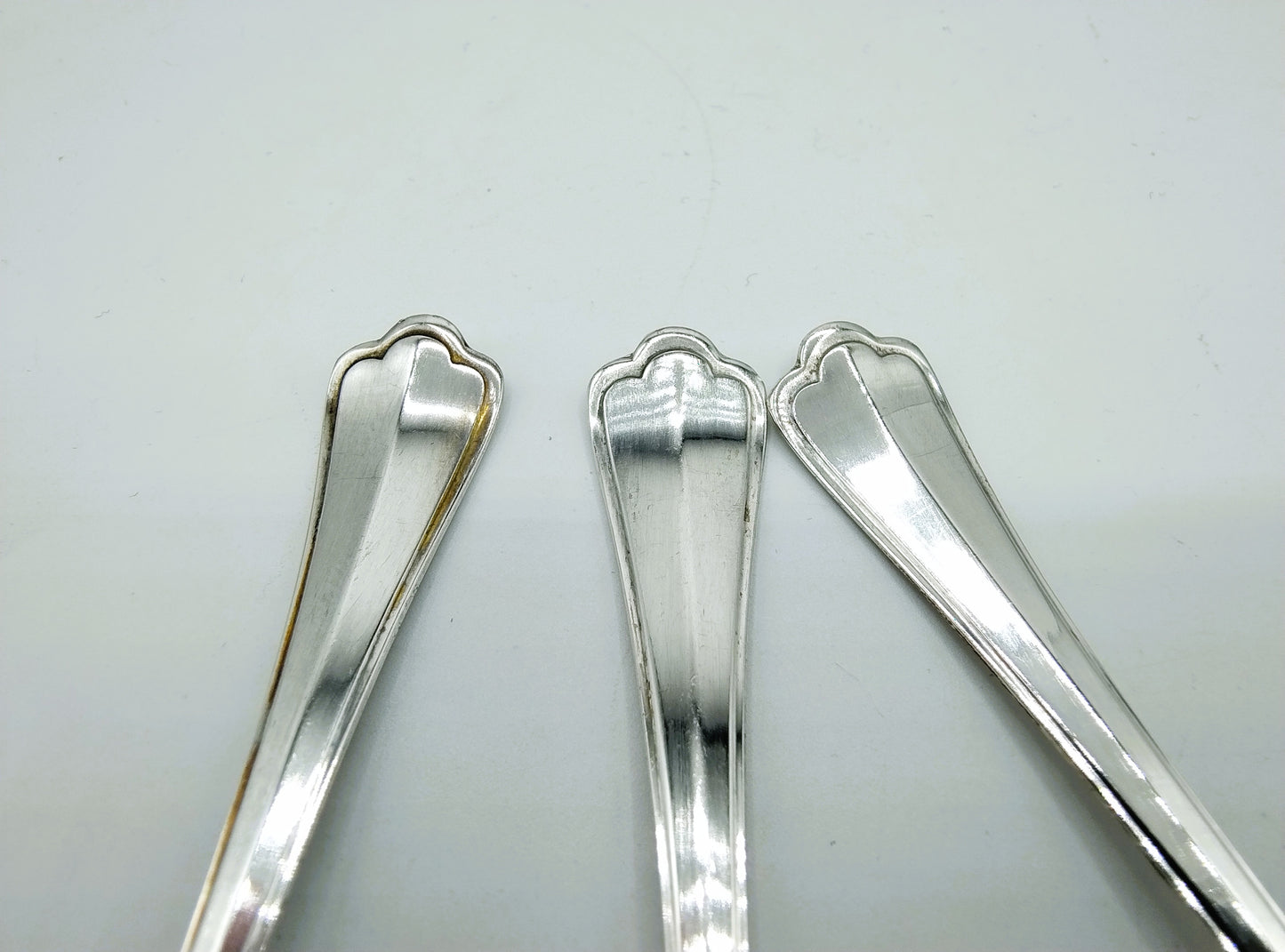 6 Silver teaspoons, and a sugar spoon, Greggio / Tencarola, 20th century