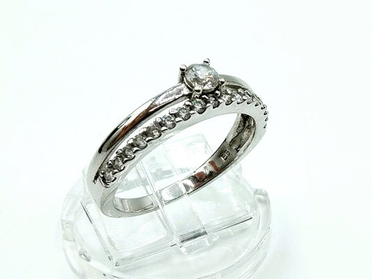 Silver ring with zirconia, 18 mm