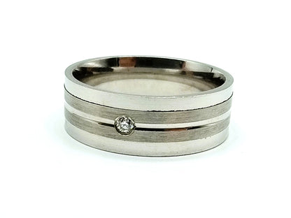 Silver ring with diamond, 18 mm