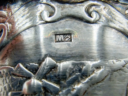 Silver bowl on 3 claw feet, Schoonhoven, 1934