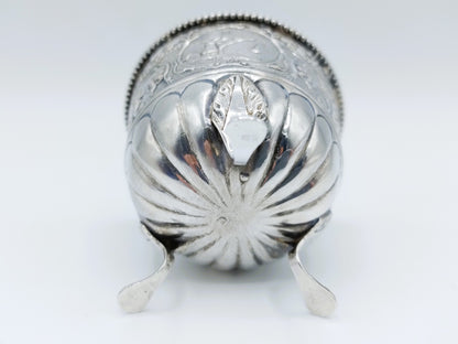 Silver bowl on 3 claw feet, Schoonhoven, 1934