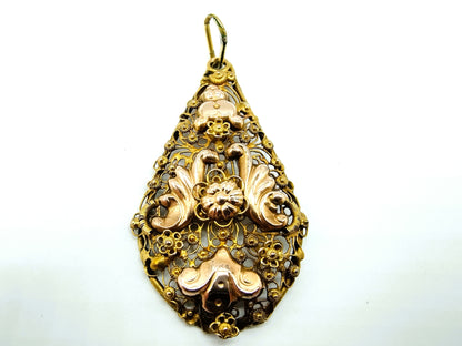 14K gold filigree pendant,