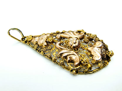 14K gold filigree pendant,