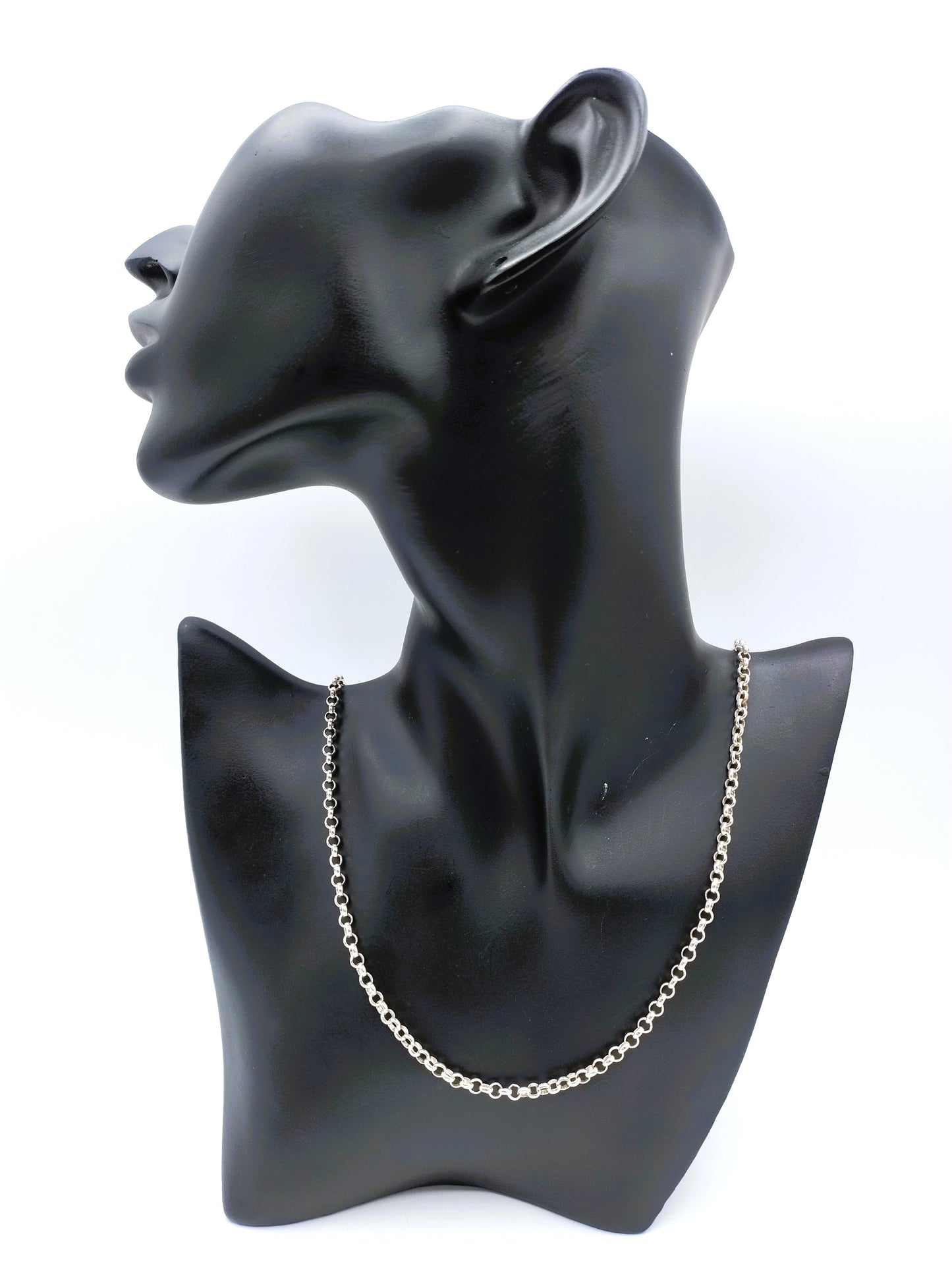 Silver jasseron chain, 71.5 cm.