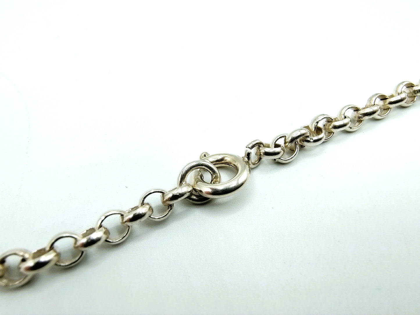 Silver jasseron chain, 63 cm.