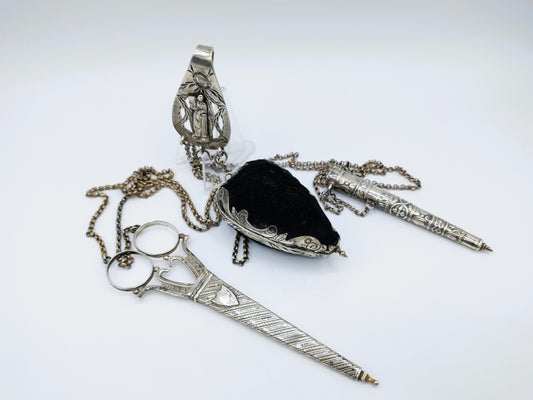 Zilveren Friese Chatelaine, o.a. P. Schmidt, Leeuwarden, 1818